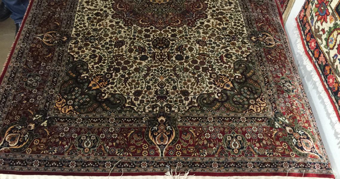 Persian Silk Carpet 5164